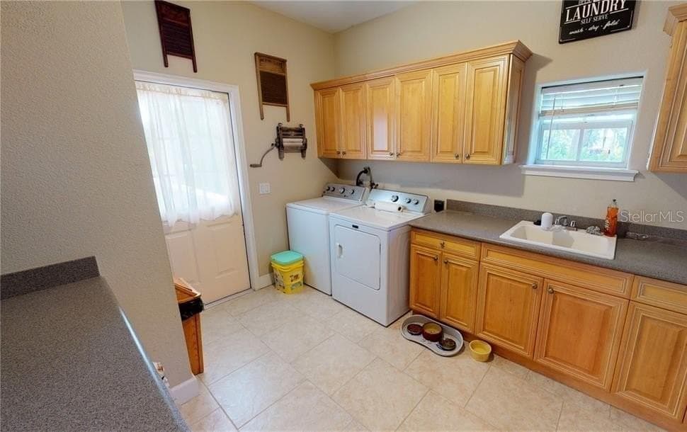 3200 ROWLAND DRIVE photo 23