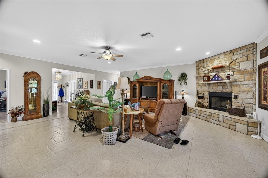 3200 ROWLAND DRIVE photo 11