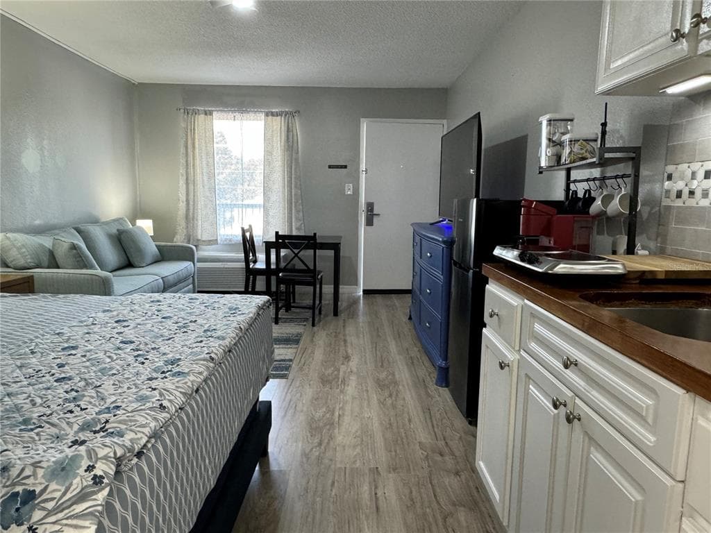 7150 N TAMIAMI TRAIL S-623 photo 4