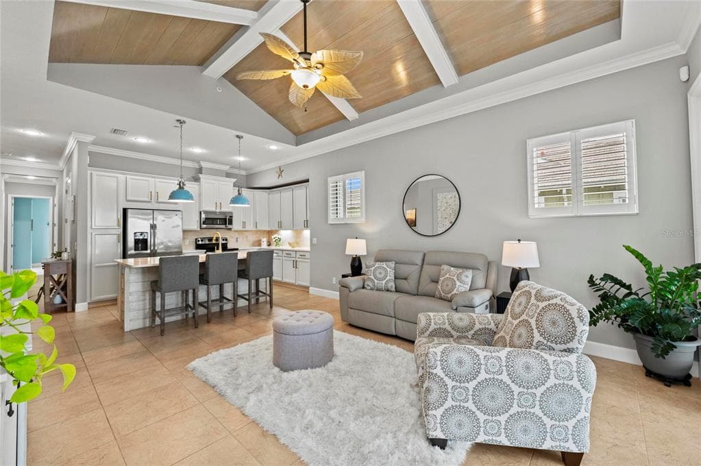 226 SAPPHIRE LAKE DRIVE 201 photo 17