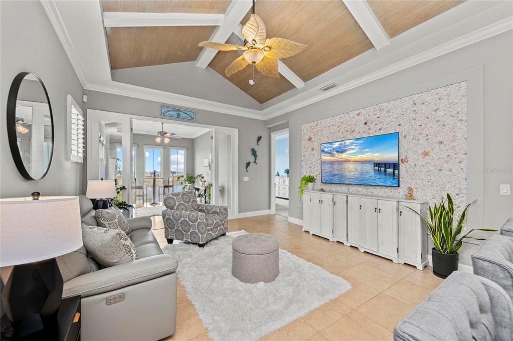 226 SAPPHIRE LAKE DRIVE 201 photo 25