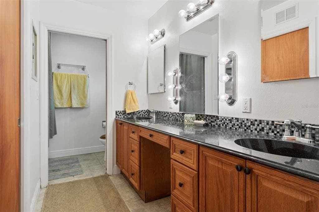 4928 W SAN RAFAEL STREET photo 23