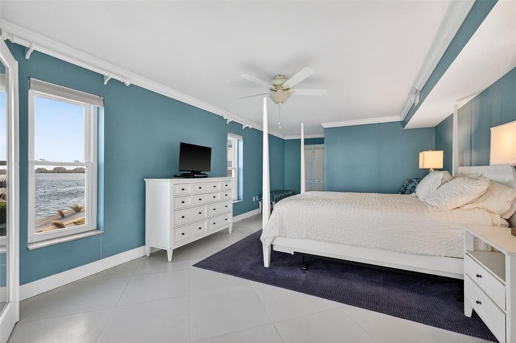 5130 BRITTANY DRIVE S 201 photo 14