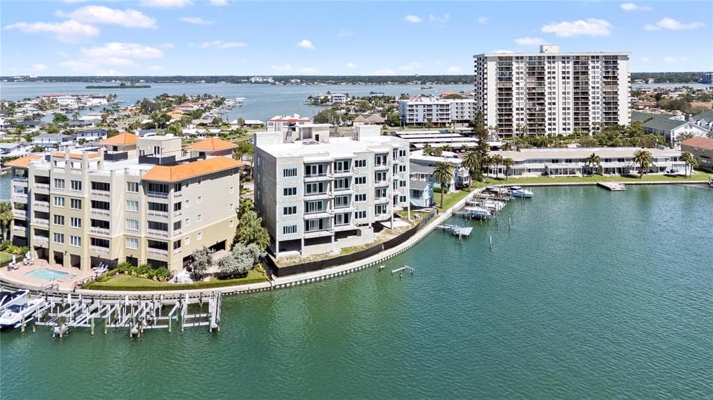 211 SKIFF POINT 2A photo 17