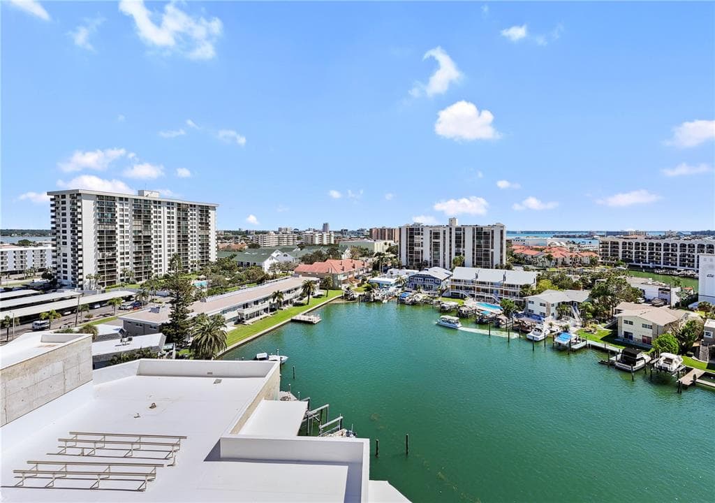 211 SKIFF POINT 2A photo 18