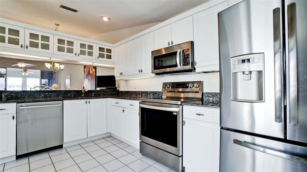 507 SANDERLING CIRCLE photo 20
