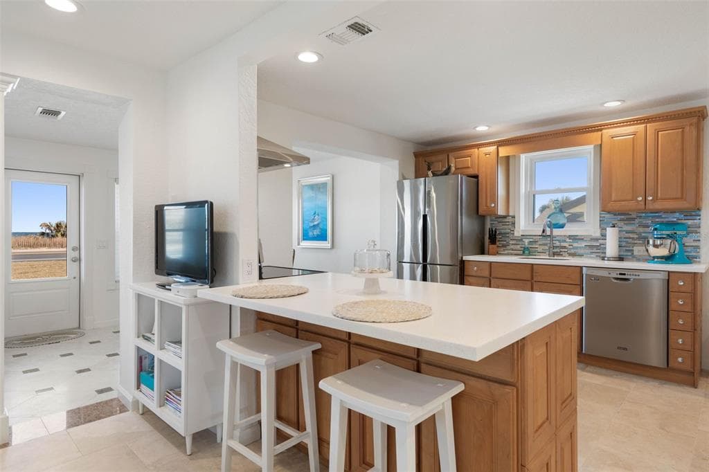 1349 N OCEAN SHORE BOULEVARD photo 19