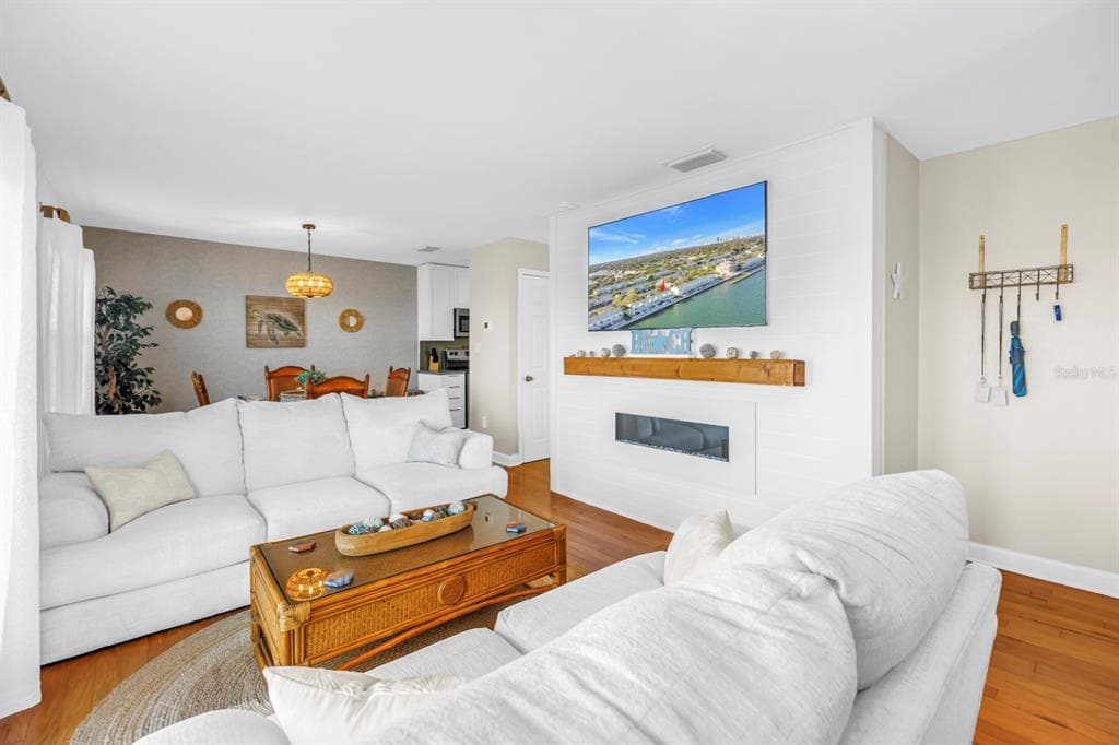 5102 COQUINA KEY DRIVE SE D photo 6