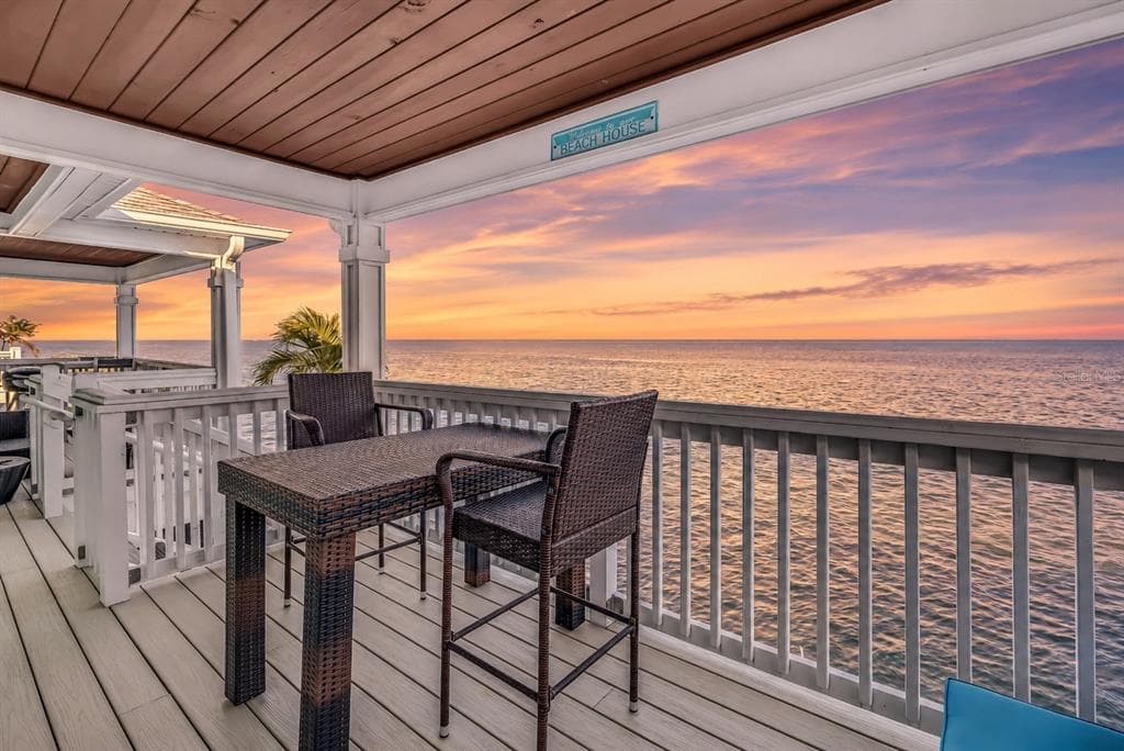 5102 COQUINA KEY DRIVE SE D photo 1