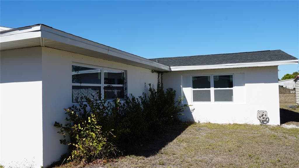 3552 MIDDLETOWN STREET photo 4