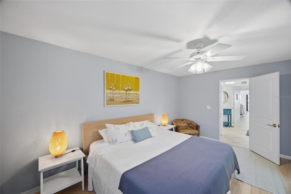 534 PINELLAS BAYWAY S 101 photo 19