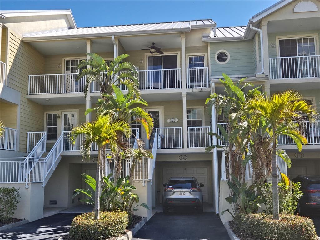 547 BAHIA BEACH BOULEVARD photo 2