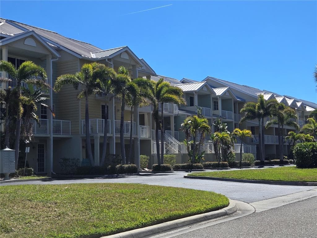 547 BAHIA BEACH BOULEVARD photo 3