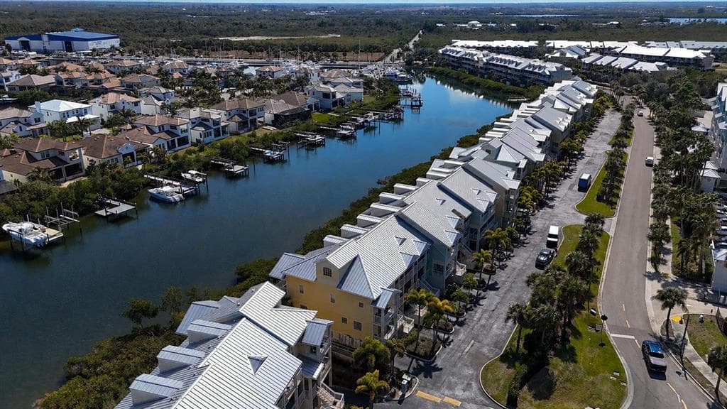 547 BAHIA BEACH BOULEVARD photo 4