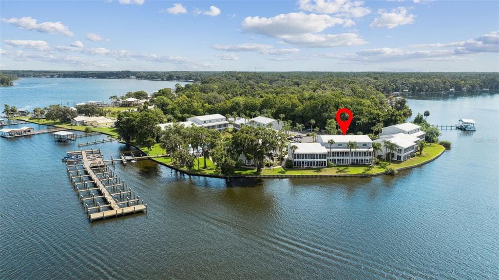 125 RIVER BEND PLACE #D 1