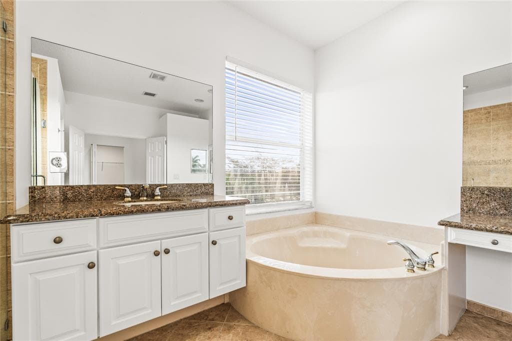 2258 BALSAN WAY photo 19