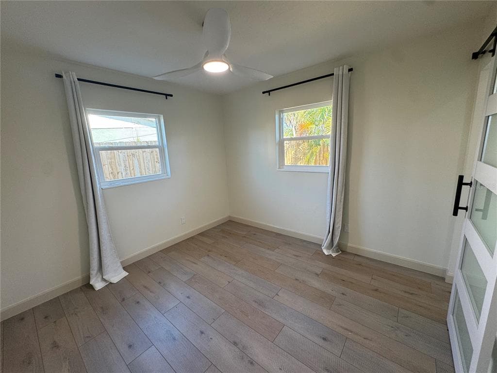 1500 CARSON CIRCLE NE photo 23