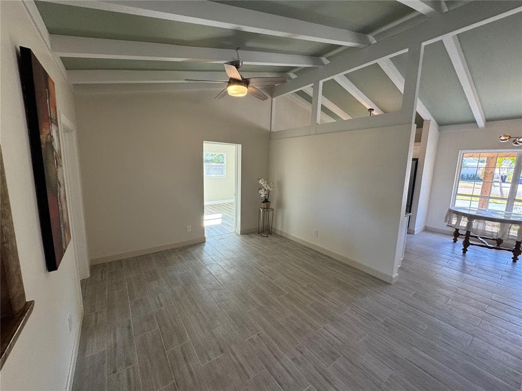 1500 CARSON CIRCLE NE photo 13