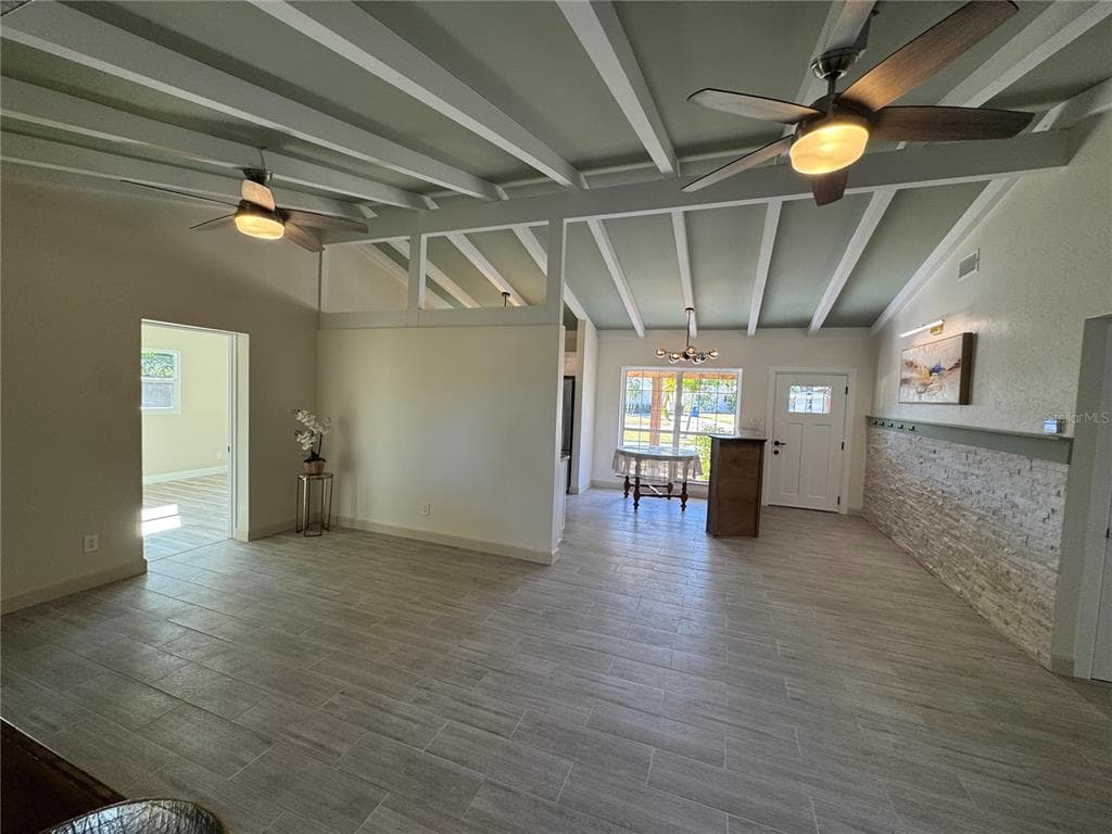 1500 CARSON CIRCLE NE photo 12