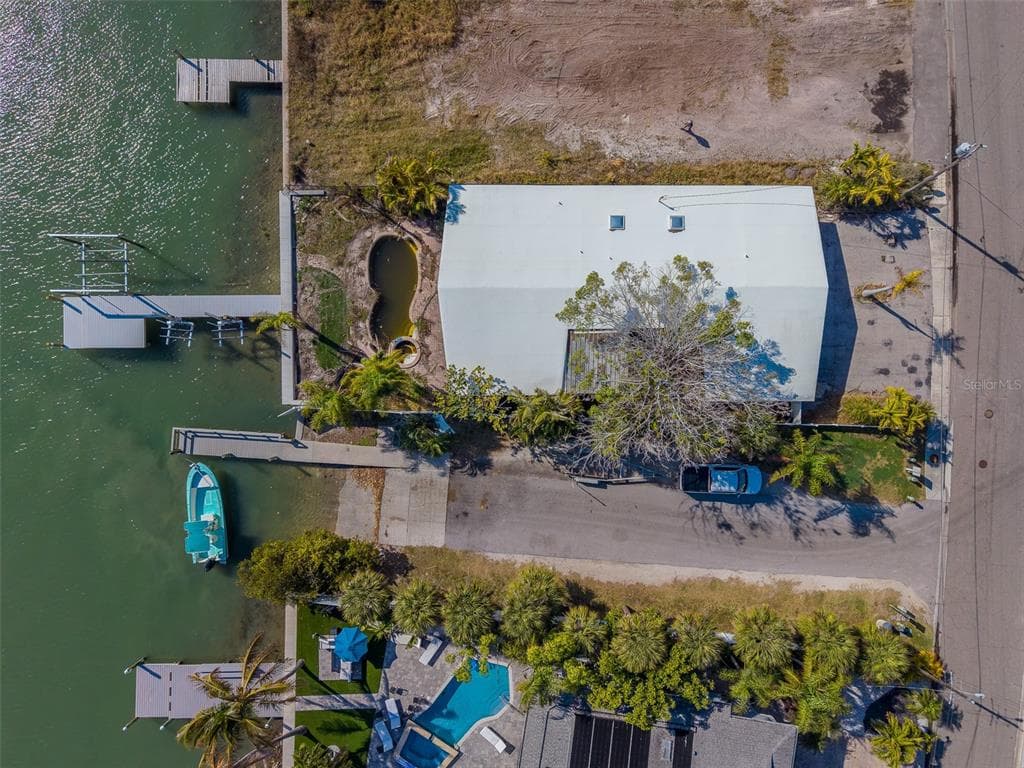 1217 BAY SHORE BOULEVARD photo 10