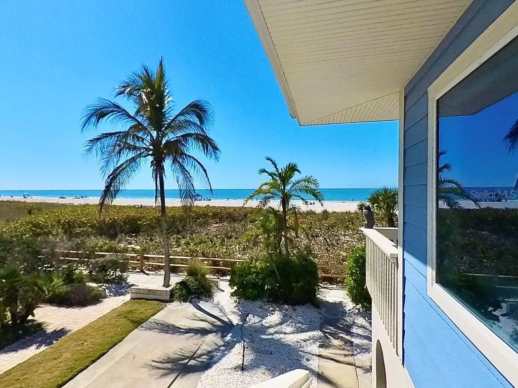 103 PALM AVENUE photo 3