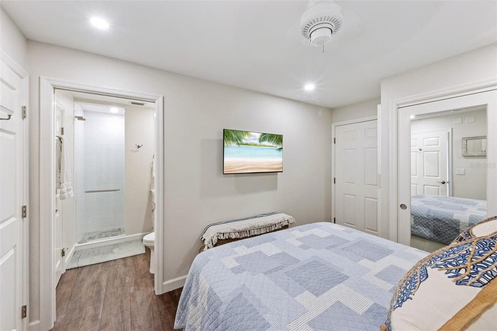 103 PALM AVENUE photo 14