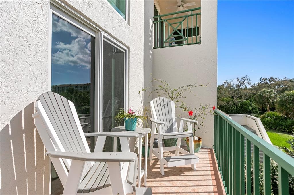 4750 DOLPHIN CAY LANE S 107 photo 25