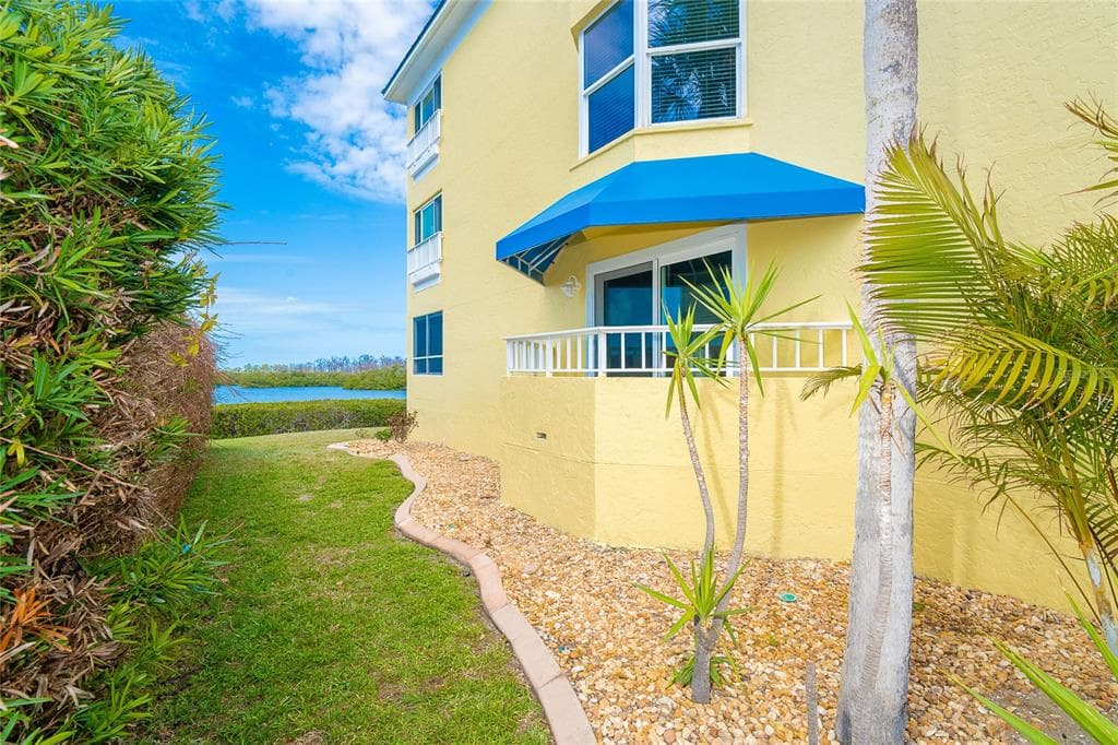 2424 PLACIDA ROAD #C101 5