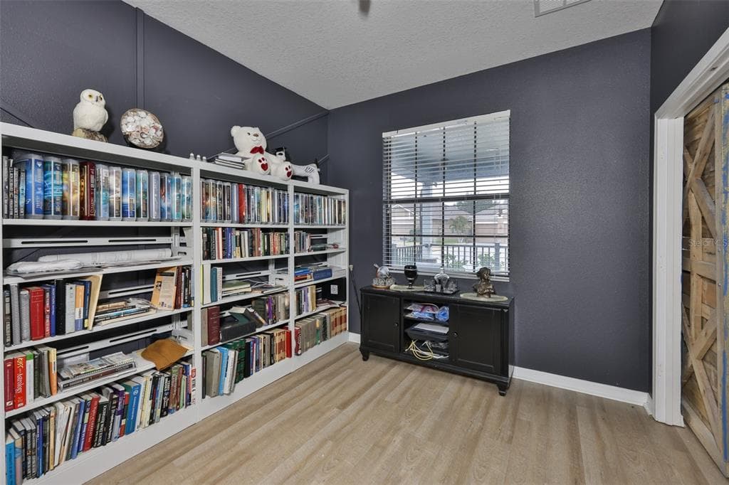 10039 SMARTY JONES DRIVE photo 10