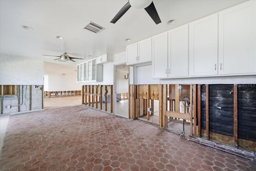 411 55TH AVENUE photo 20
