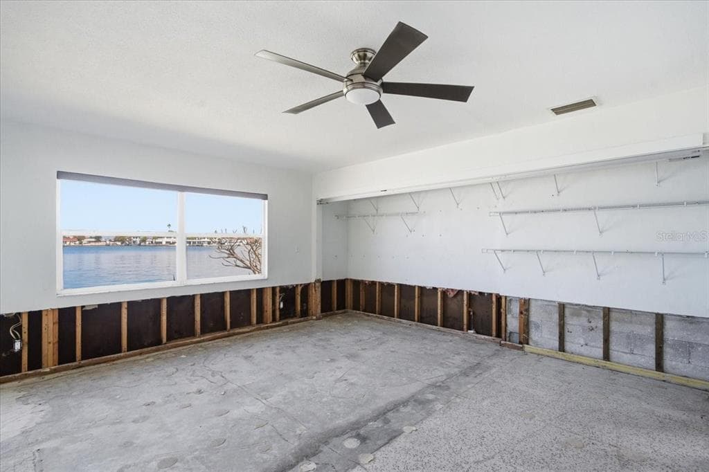 411 55TH AVENUE photo 25