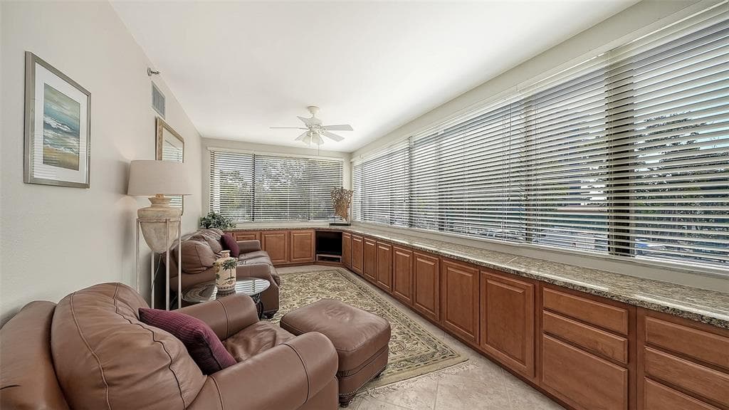1445 GULF OF MEXICO DRIVE 101 photo 18