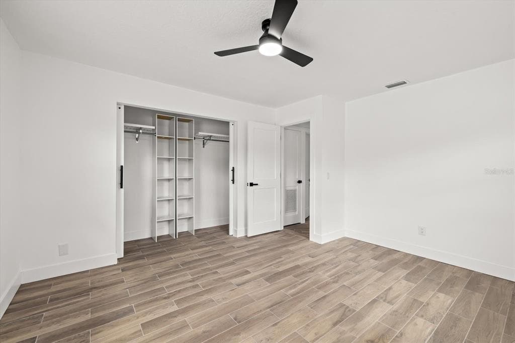 912 21ST AVENUE W photo 9