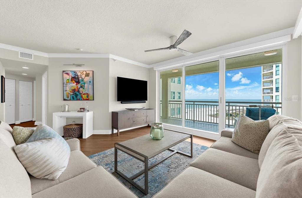 1180 GULF BOULEVARD 1504 photo 4