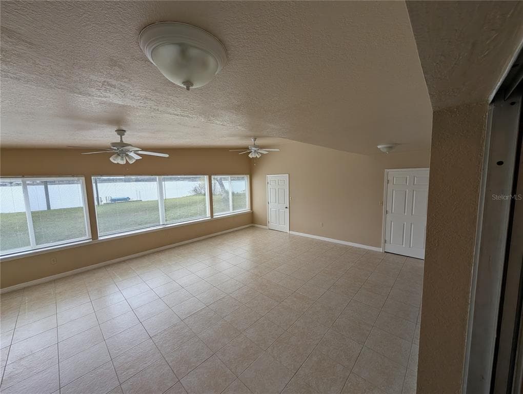 6517 WALTON WAY photo 23