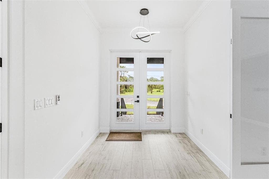 16309 CAYMAN LANE photo 8
