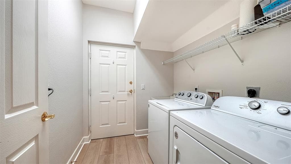5235 PARISIENNE PLACE 101B28 photo 19