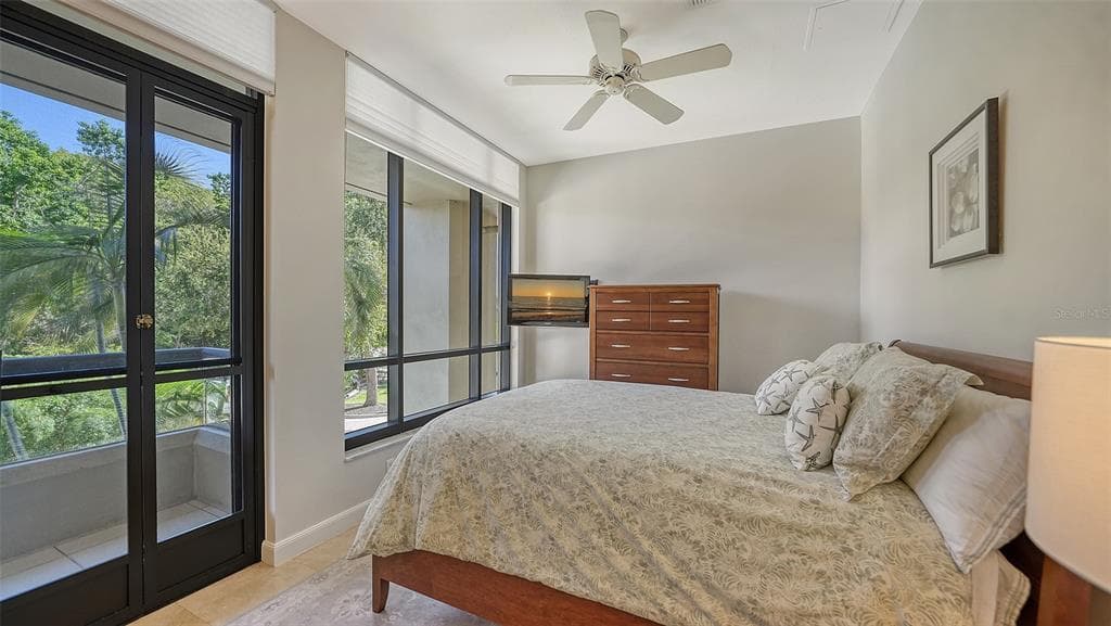 1241 GULF OF MEXICO DRIVE 111 photo 15
