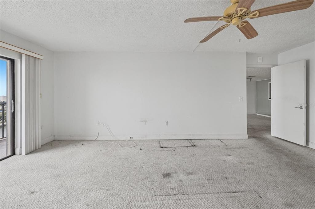 7300 SUN ISLAND DRIVE S 1602 photo 24
