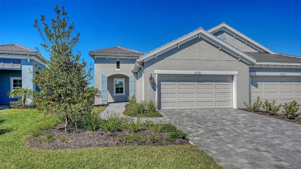 2118 SYLVESTER PALM LANE photo 1