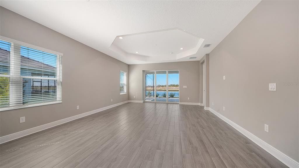 2118 SYLVESTER PALM LANE photo 10