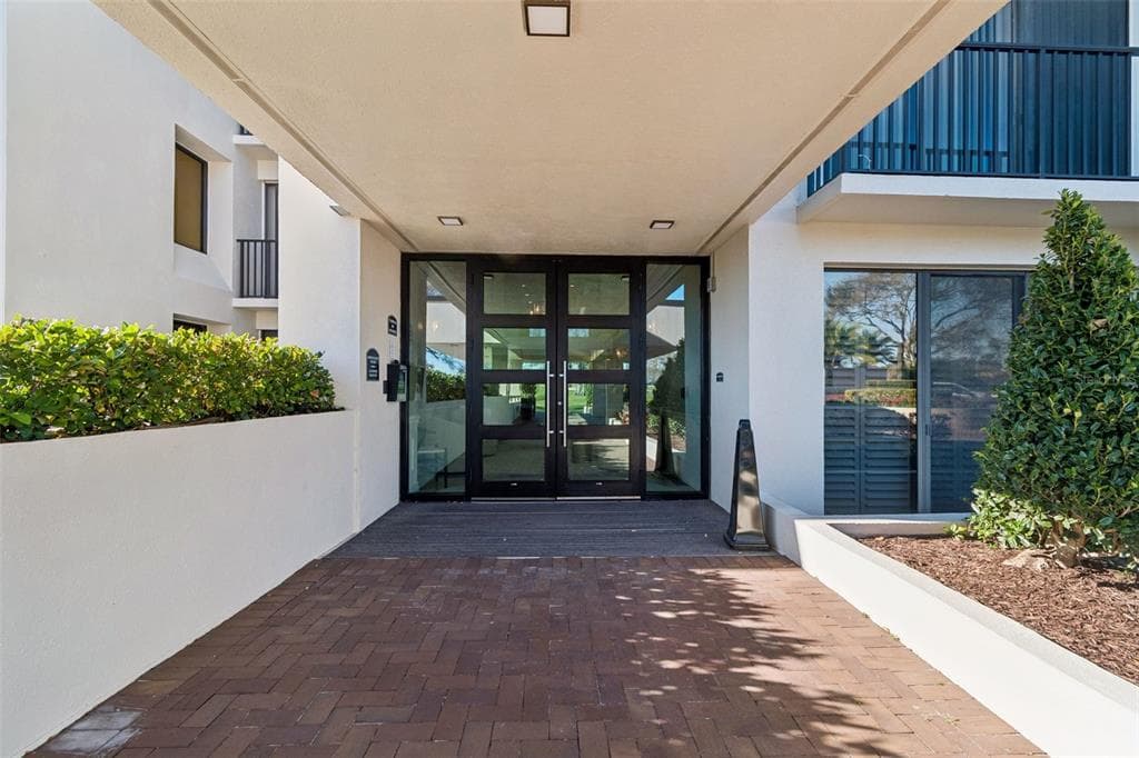 4 BELLEVIEW BOULEVARD 701 photo 11