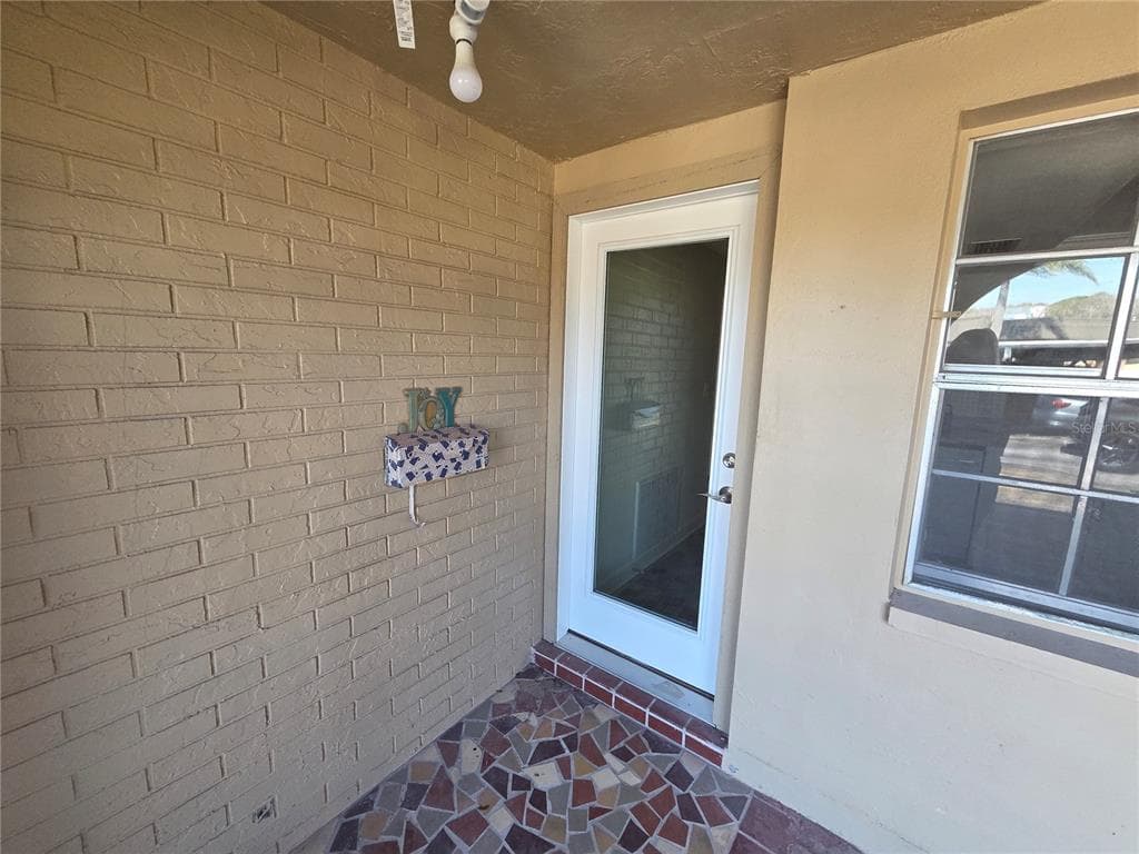 4120 STRATFORD DRIVE 5