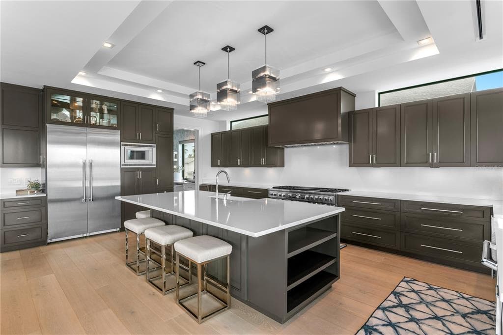 1801 PASS A GRILLE WAY photo 13