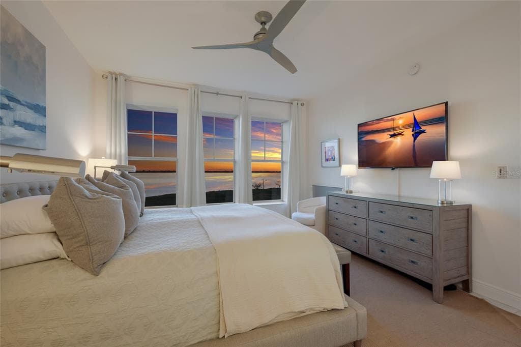 376 ARUBA CIRCLE 203 photo 19