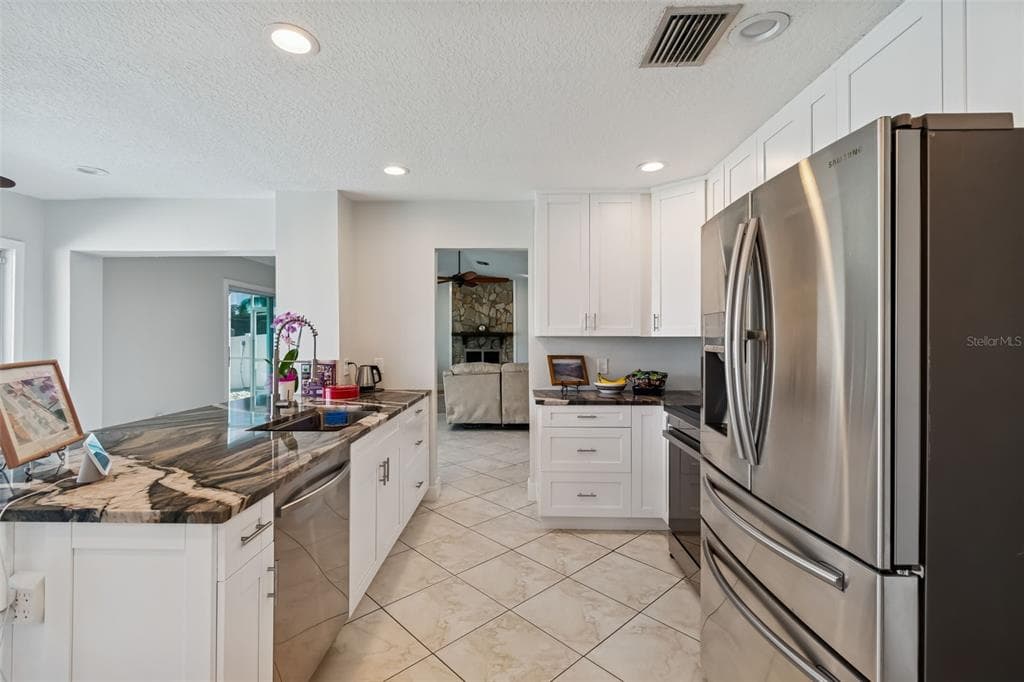 9816 SAN SEBASTIAN WAY photo 17