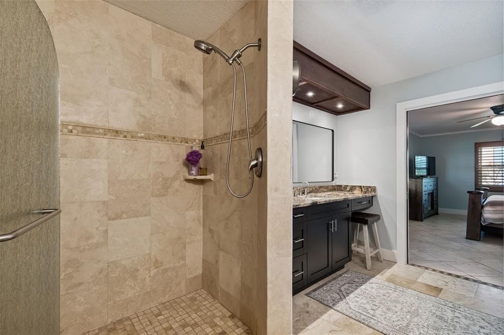 9816 SAN SEBASTIAN WAY photo 22