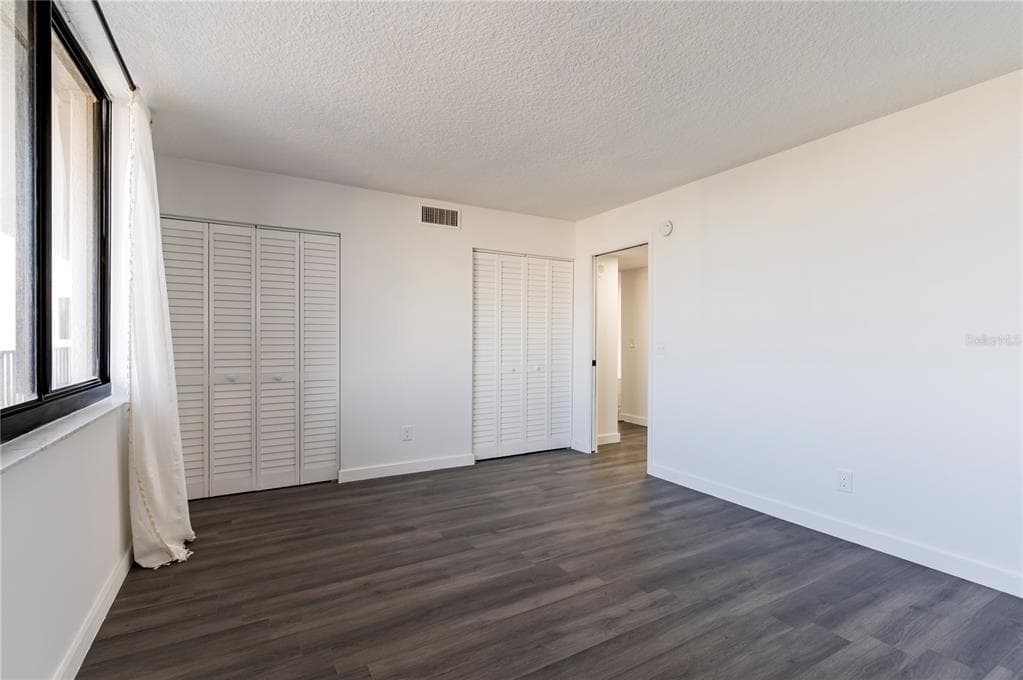 1591 GULF BOULEVARD 203S photo 18