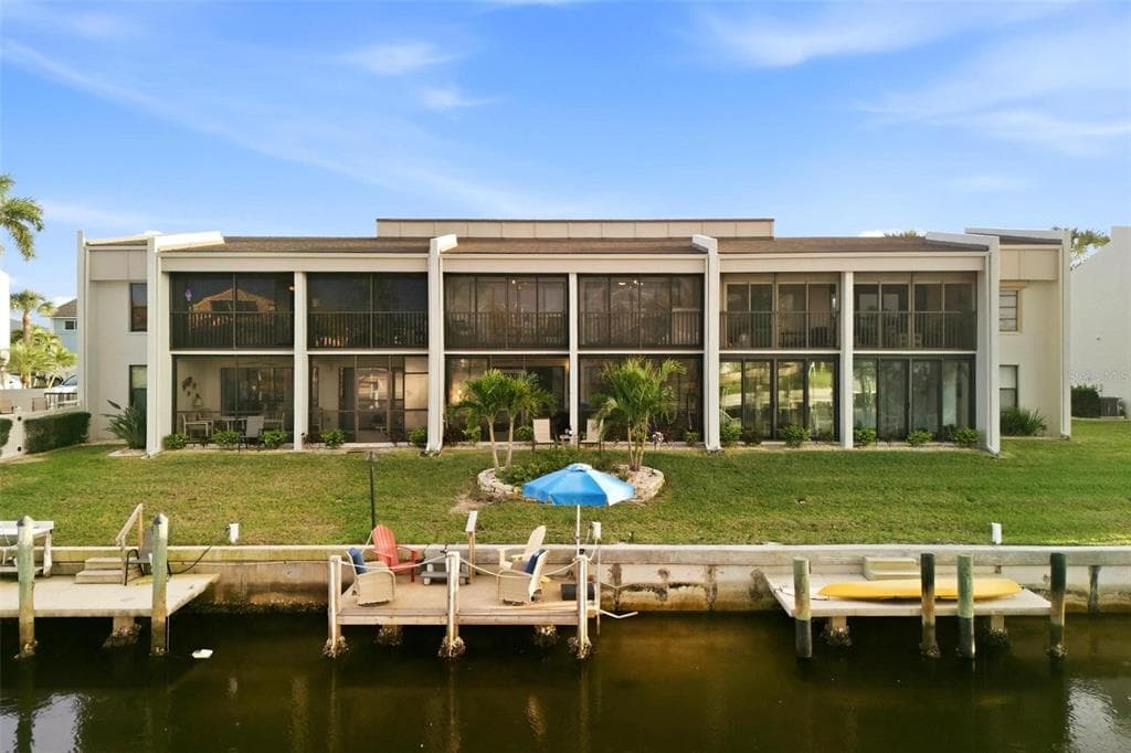 1433 MEDITERRANEAN DRIVE #E 2