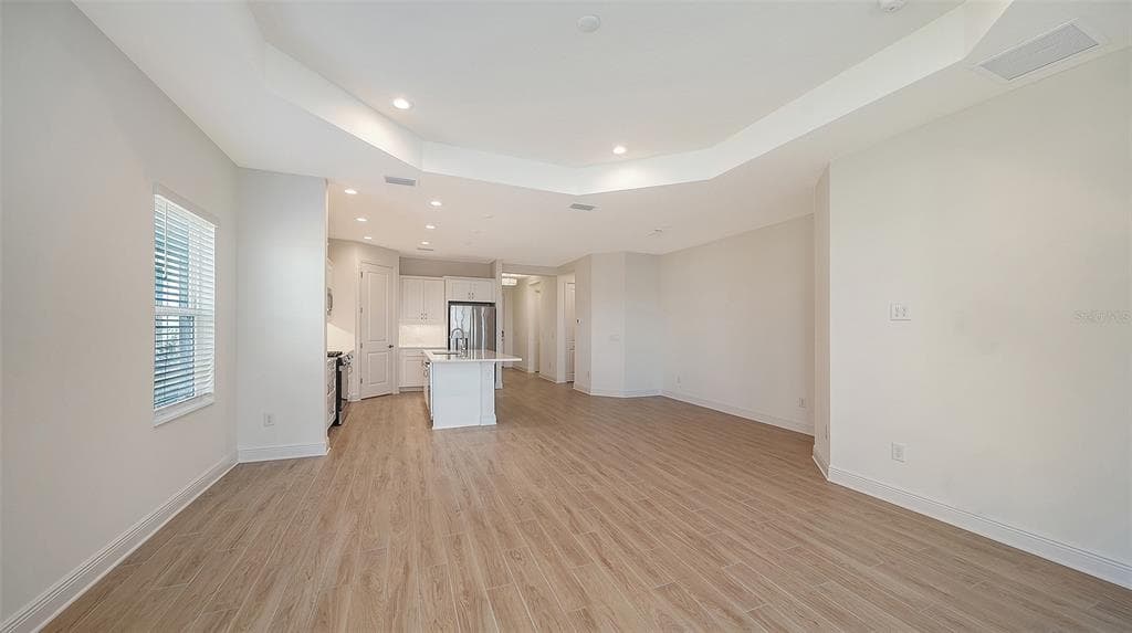2114 SYLVESTER PALM LANE photo 10